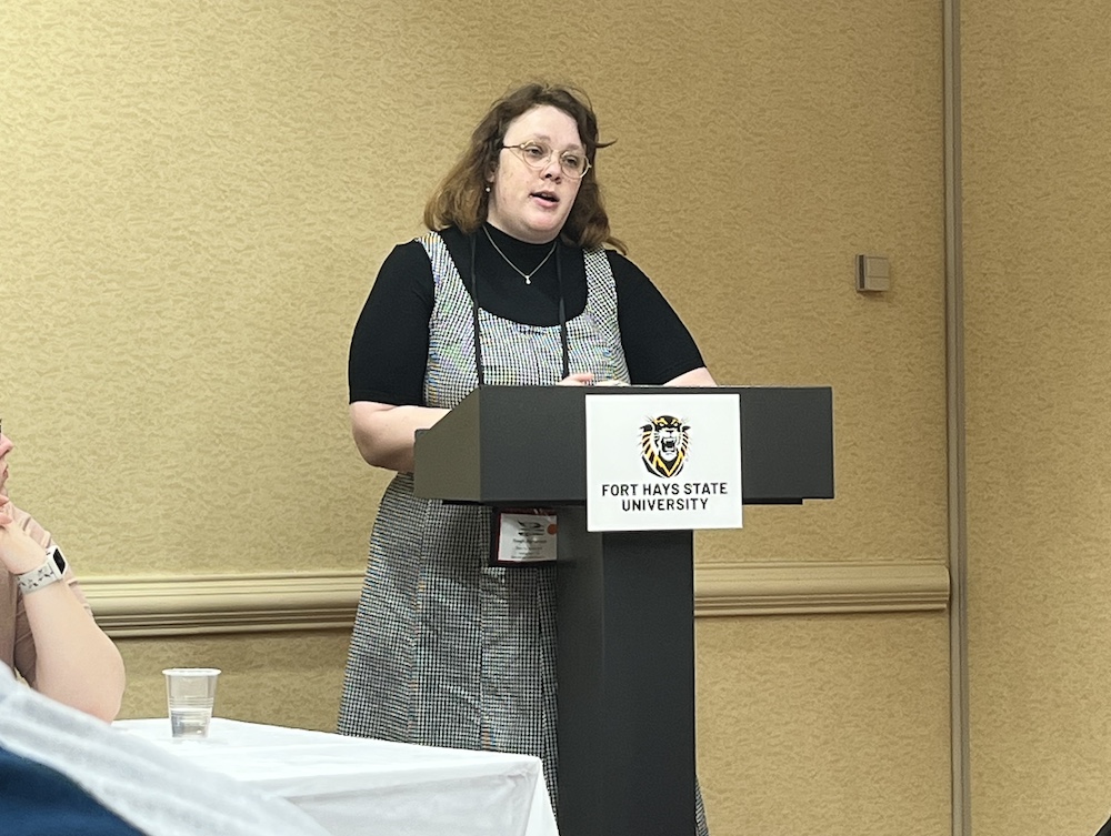 Bleah Patterson presenting her poetry.