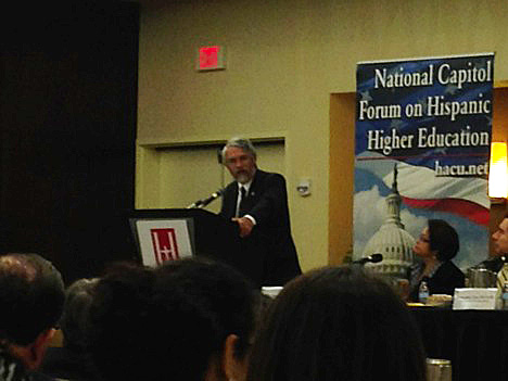 President Obama&rsquo;s science advisor John Holdren addressed the need for more Hispanic students to study in the STEM (Science, Technology, Engineering, and Math) disciplines. 